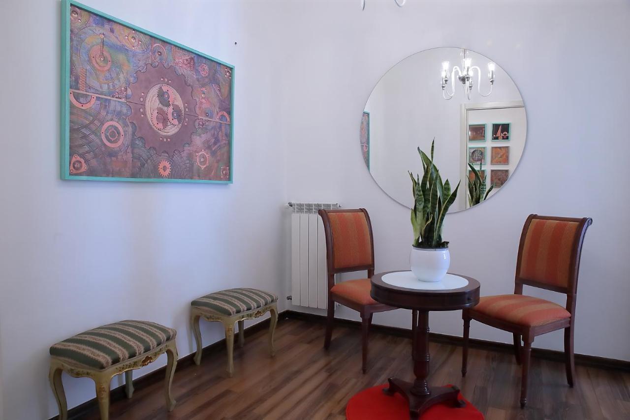 Savoia International_lt_bari Stazione Gasthof *