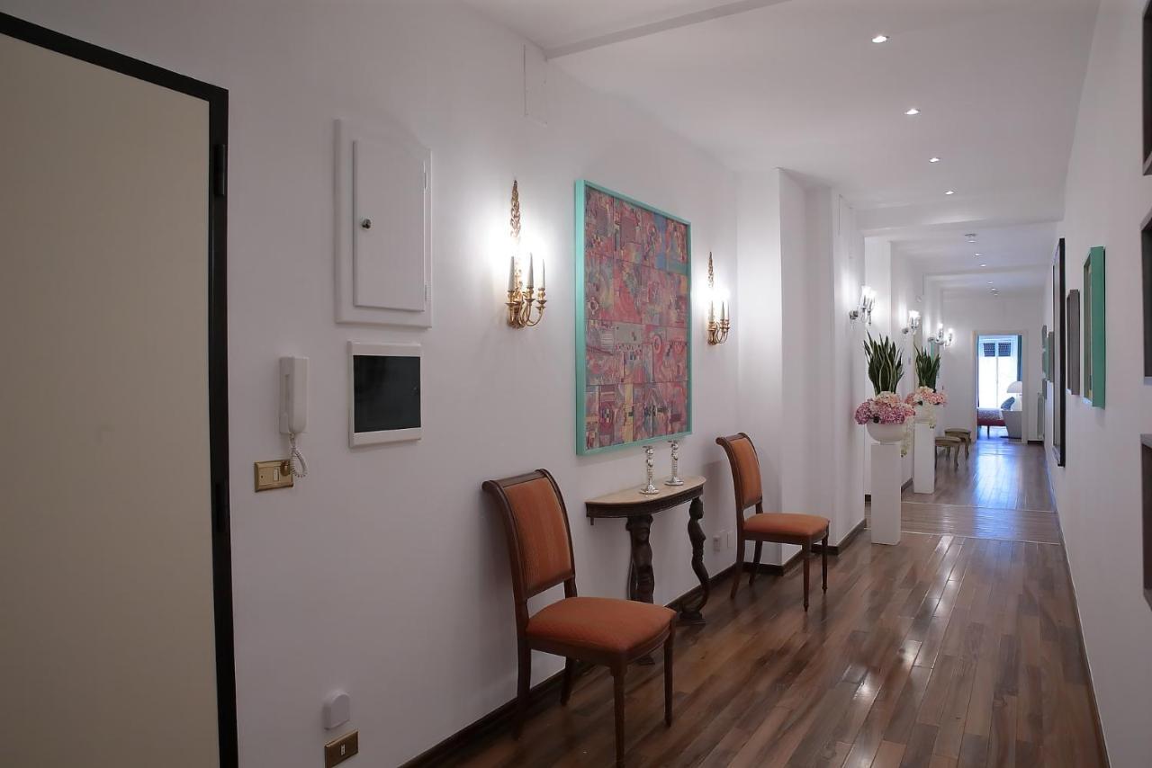 Savoia International_lt_bari Stazione Gasthof